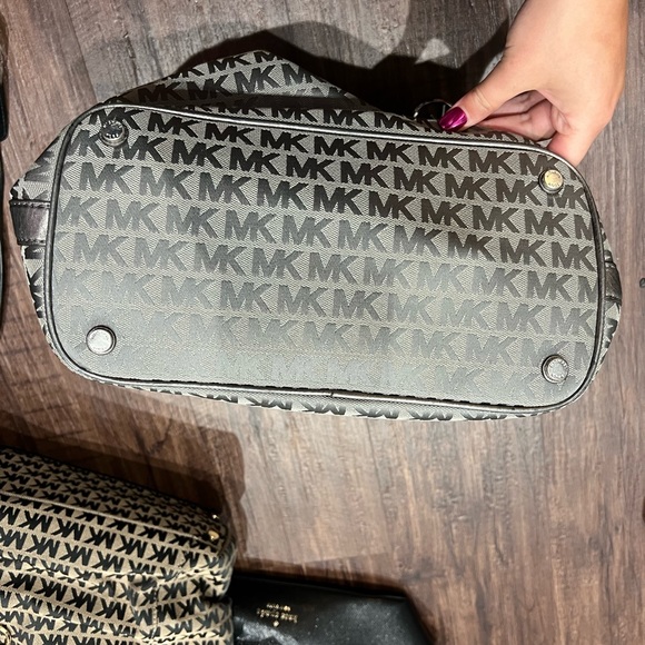 Michael Kors Purse - Picture 3 of 3